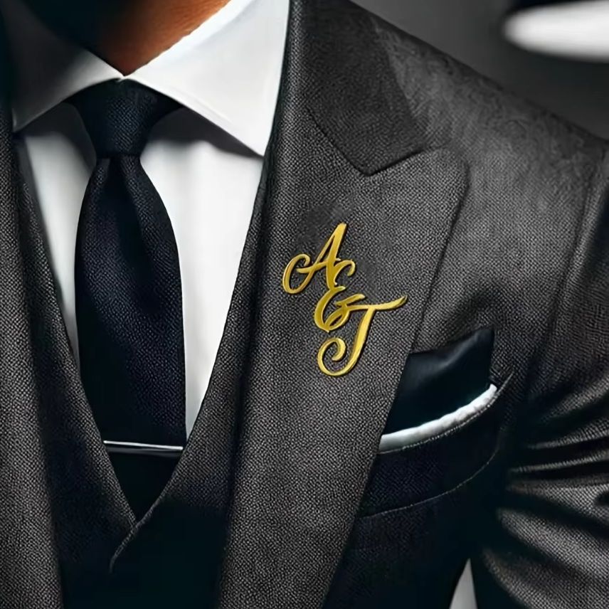 Tuxedo Lapel Pin - 맞춤 모노그램 이니셜 이름 스테인리스 스틸